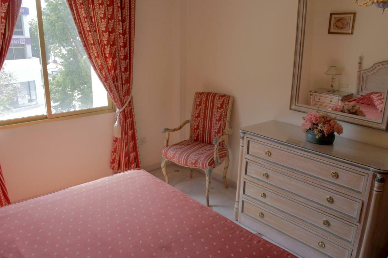 Riyadh House Marbellaアパートメント エクステリア 写真