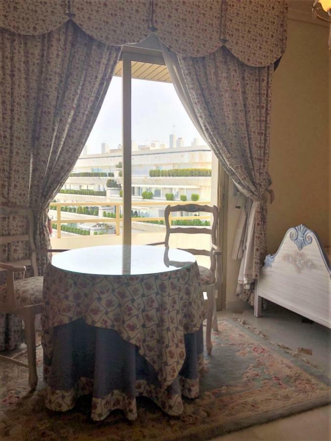 Riyadh House Marbellaアパートメント エクステリア 写真