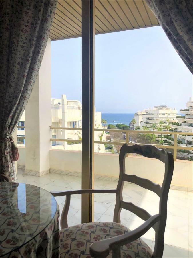 Riyadh House Marbellaアパートメント エクステリア 写真