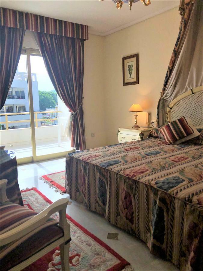 Riyadh House Marbellaアパートメント エクステリア 写真