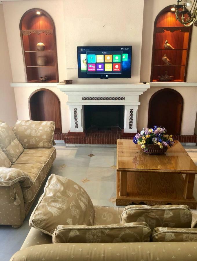Riyadh House Marbellaアパートメント エクステリア 写真