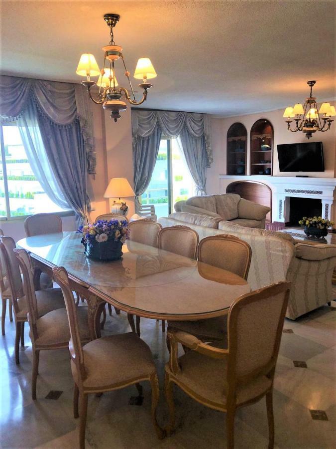 Riyadh House Marbellaアパートメント エクステリア 写真