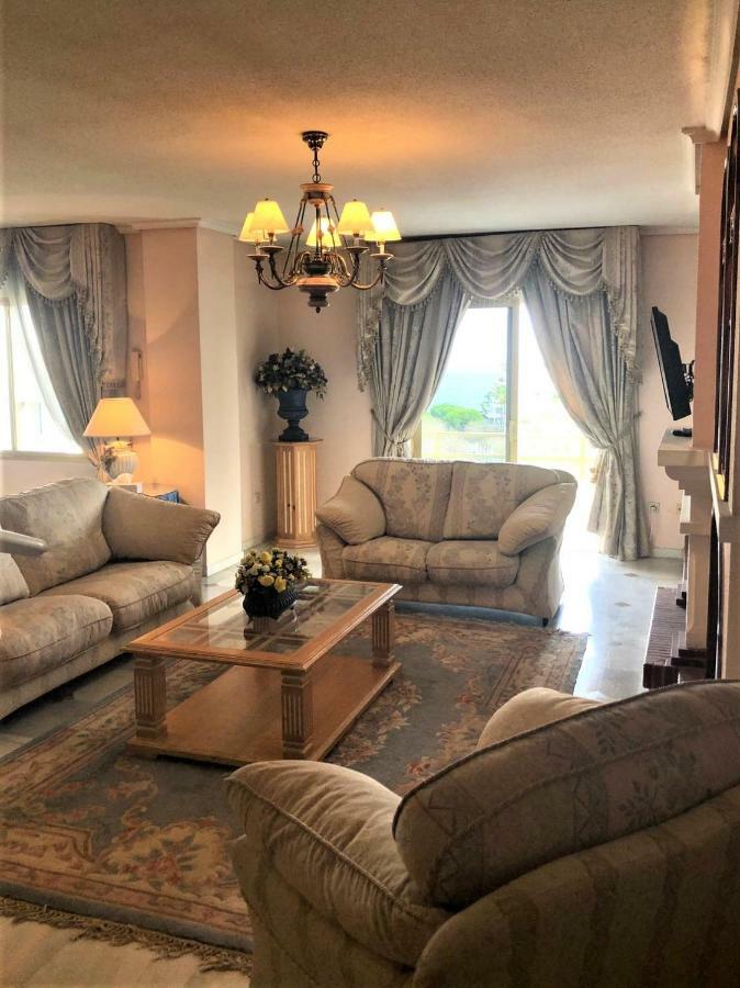 Riyadh House Marbellaアパートメント エクステリア 写真