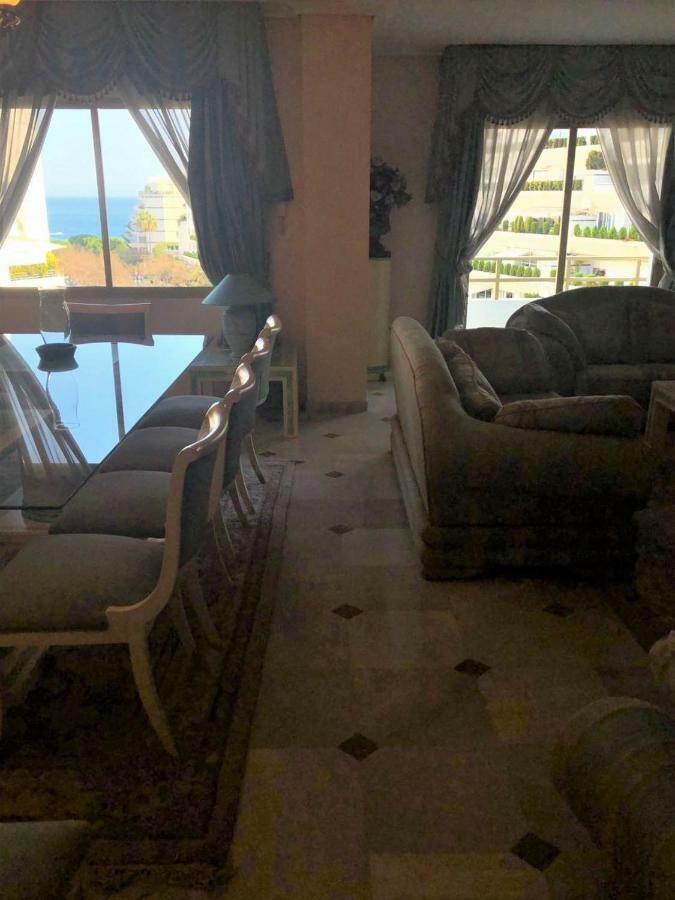 Riyadh House Marbellaアパートメント エクステリア 写真