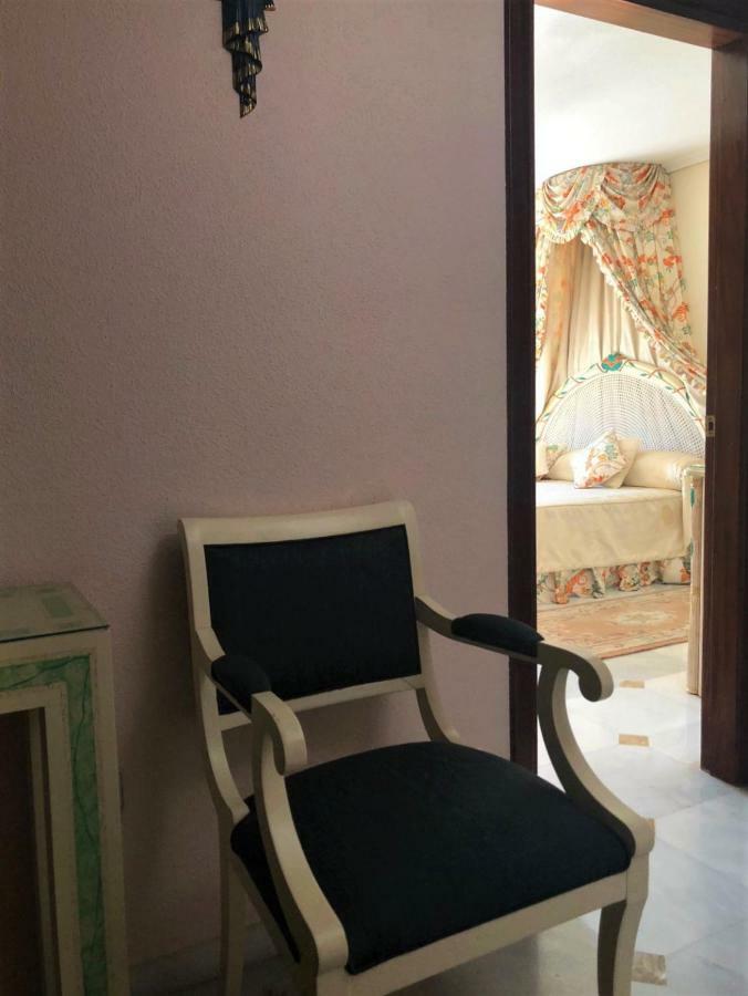 Riyadh House Marbellaアパートメント エクステリア 写真